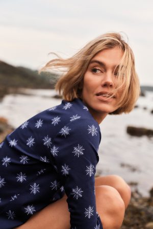 11 Pima Cotton Crew Neck Long Sleeve Top & Short Set in English Navy with Snowflake Print