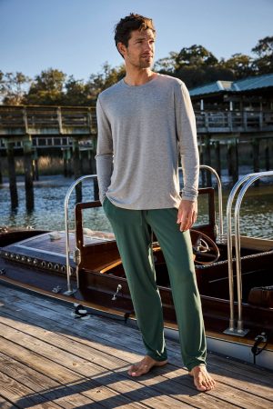 11 Men's Bamboo Lounge Pants – Soft Eco-Friendly English Ivy Color Sweatpants