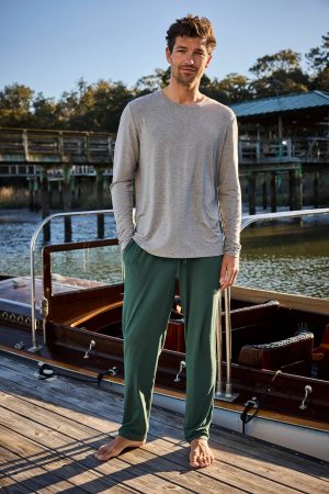 11 Men's Bamboo Lounge Pants – Soft Eco-Friendly English Ivy Color Sweatpants